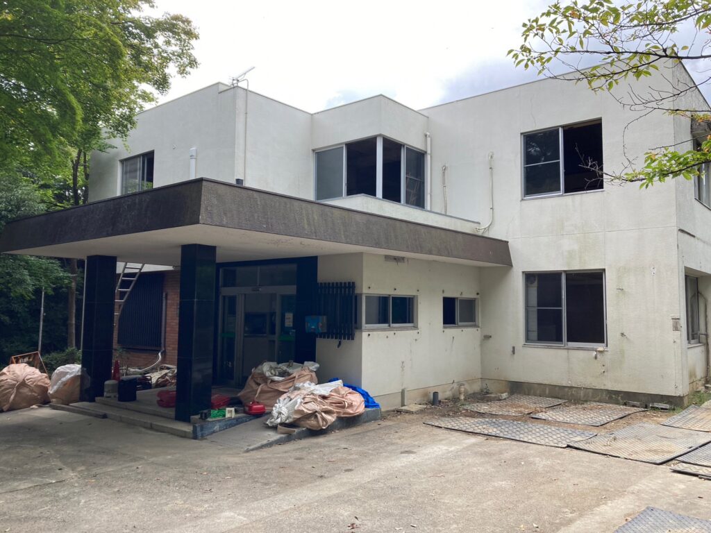 昭和区　H会館解体工事(低騒音低振動工法)